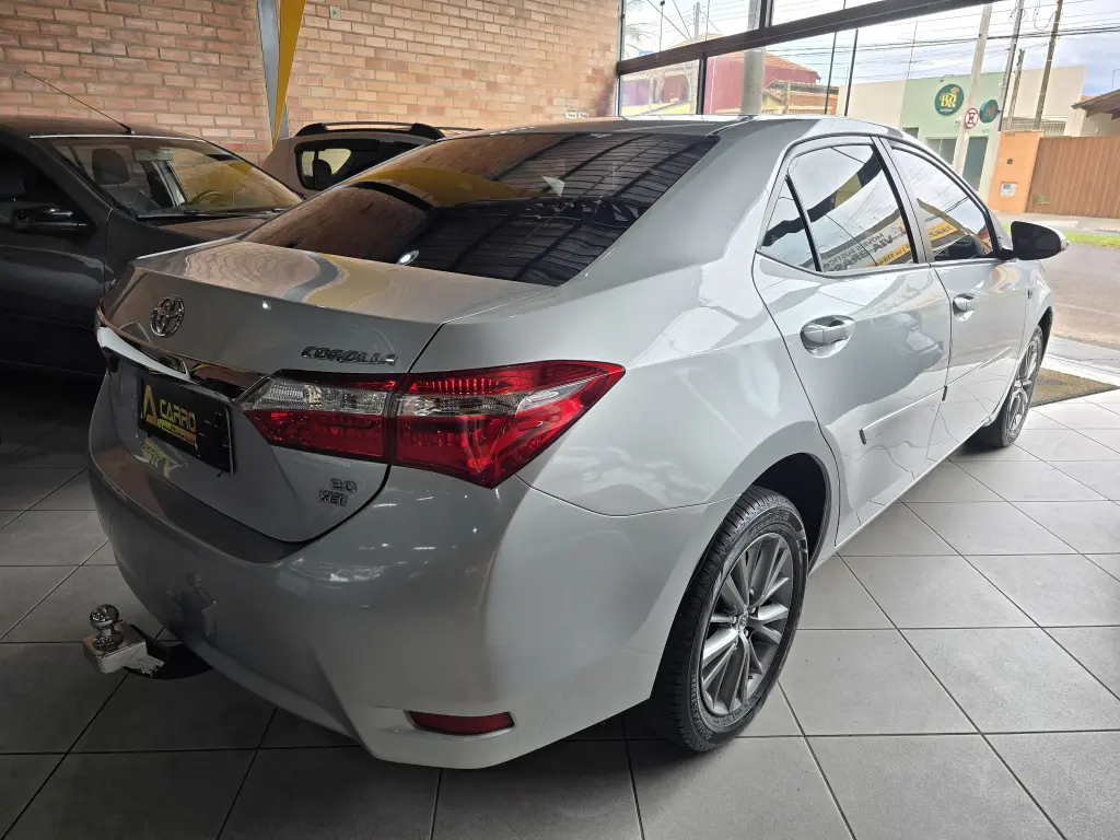 TOYOTA Corolla - Foto