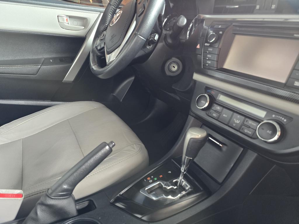 TOYOTA Corolla - Foto