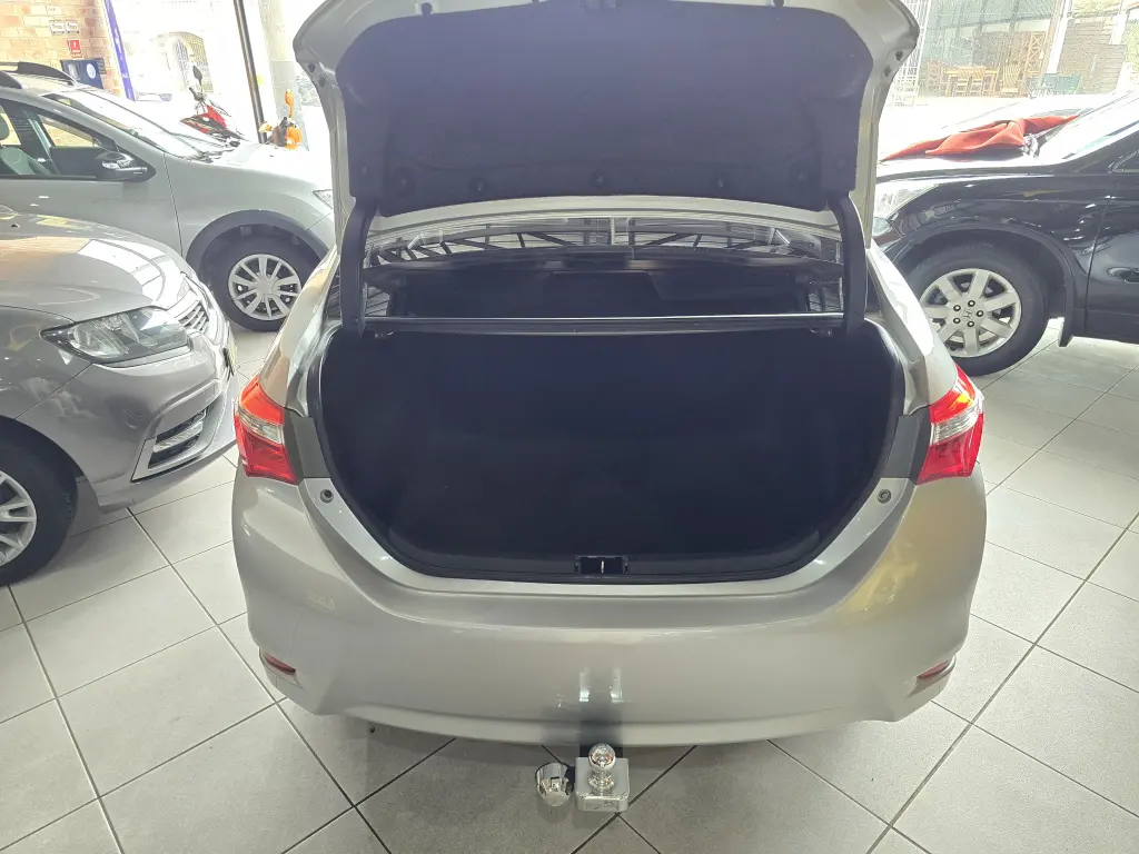 TOYOTA Corolla - Foto