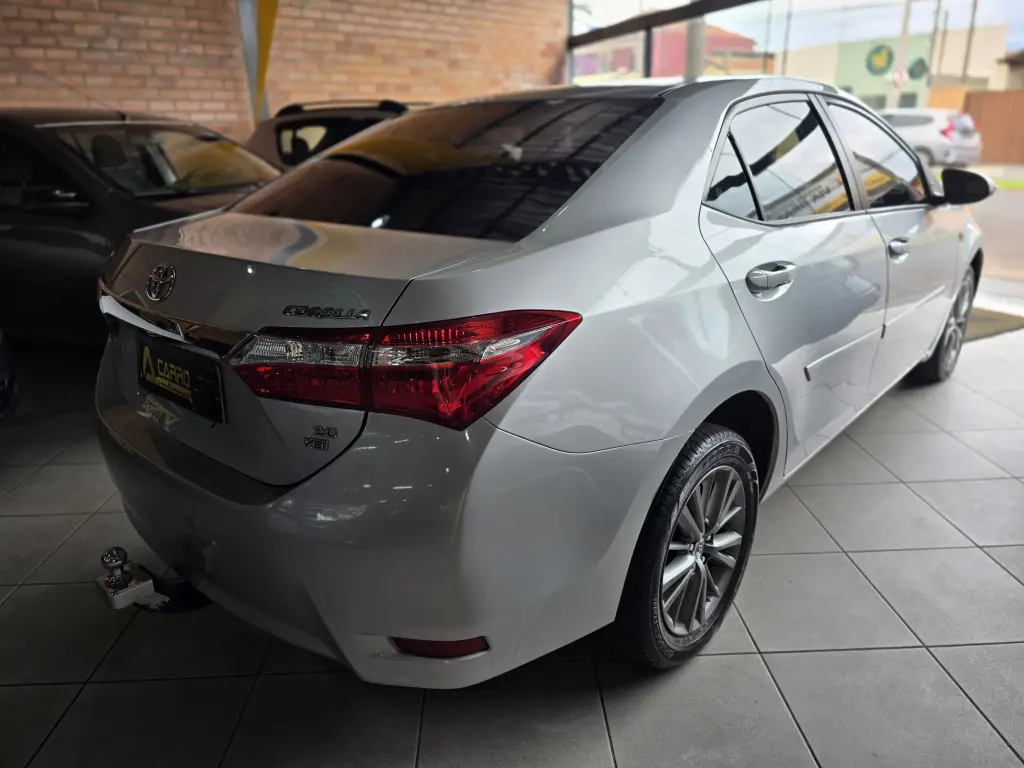 TOYOTA Corolla - Foto