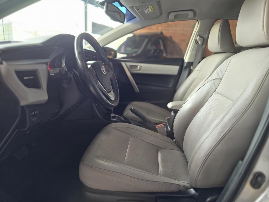 TOYOTA Corolla - Foto