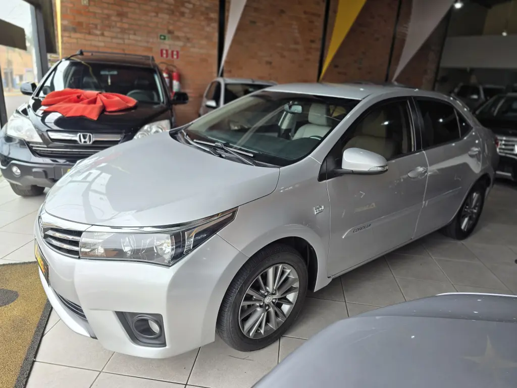 TOYOTA Corolla - Foto