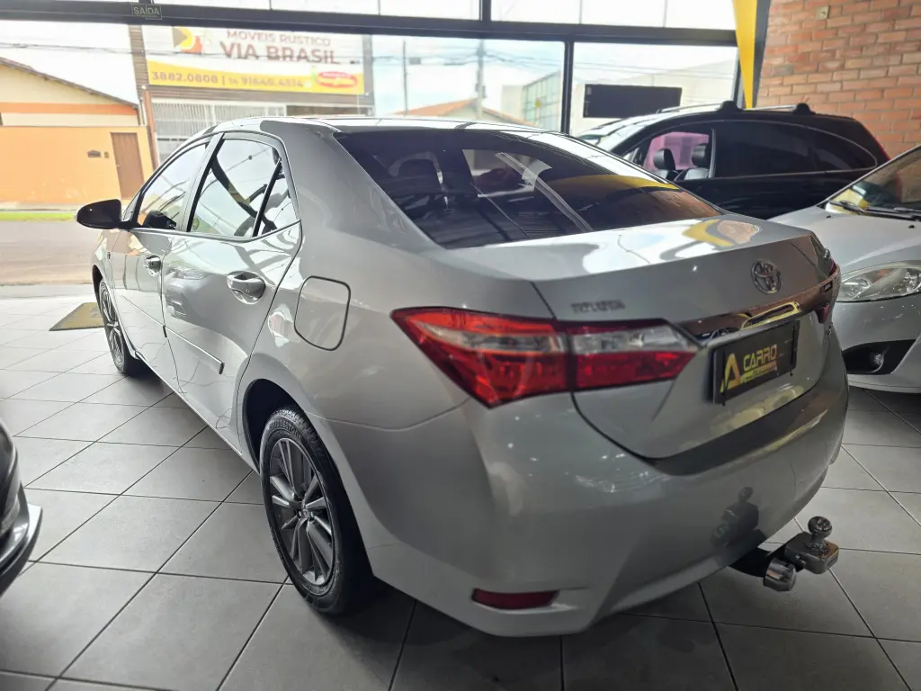 TOYOTA Corolla - Foto