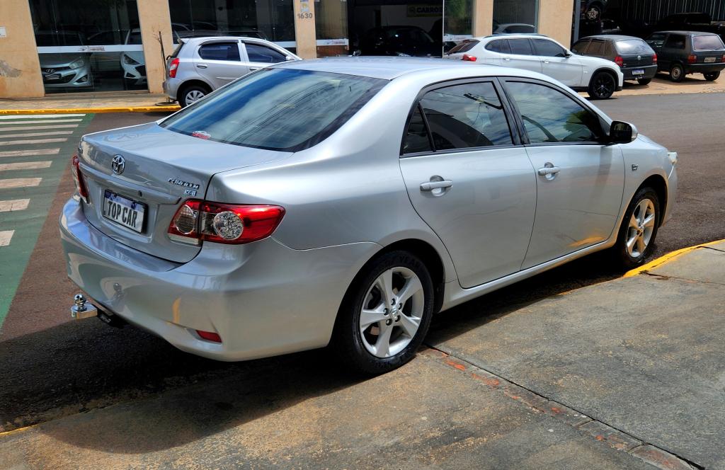 TOYOTA Corolla - Foto