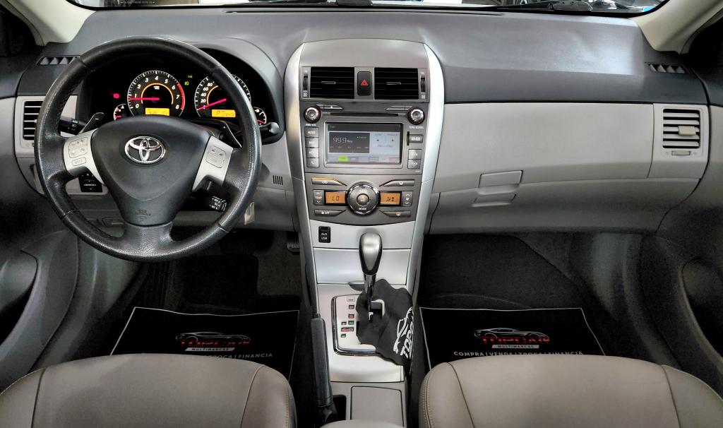 TOYOTA Corolla - Foto