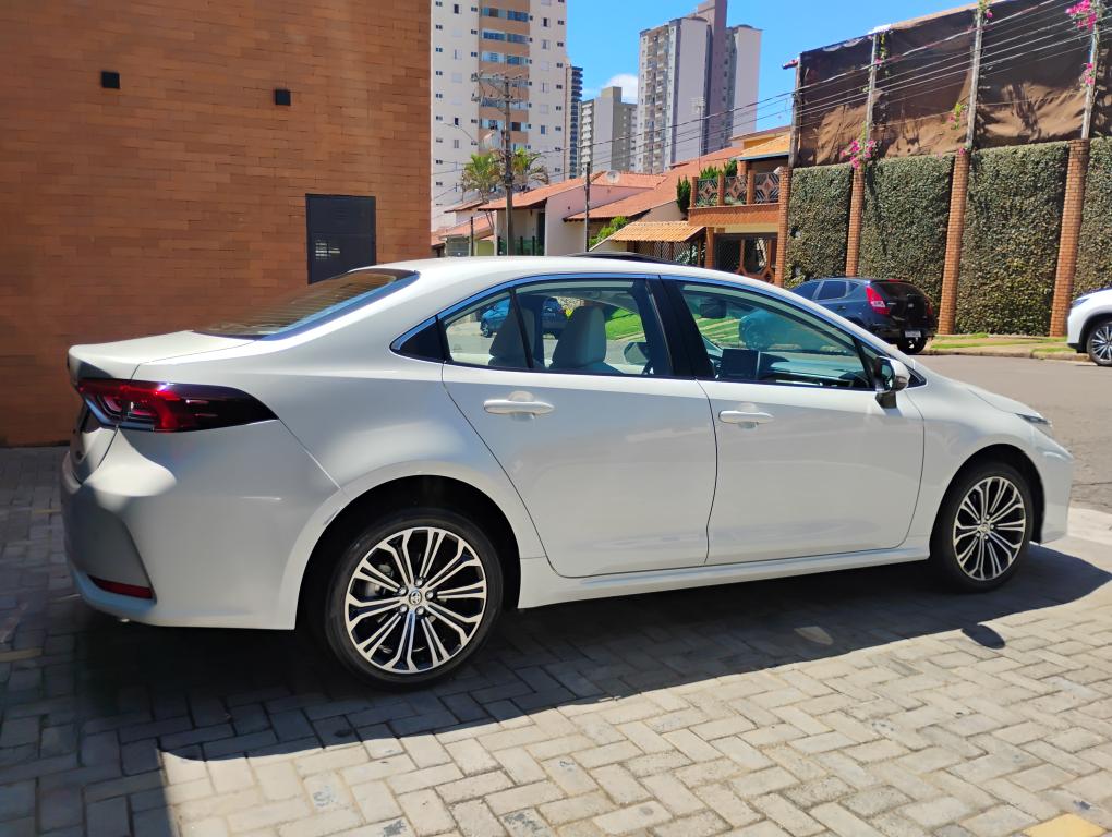 TOYOTA Corolla - Foto