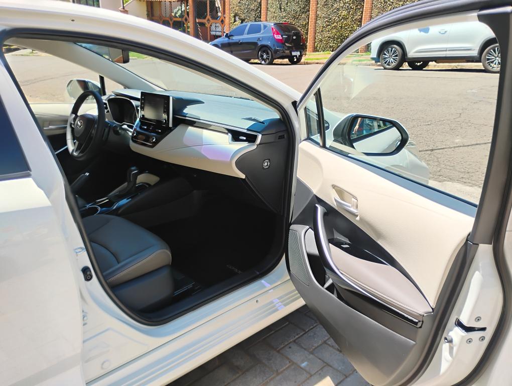 TOYOTA Corolla - Foto