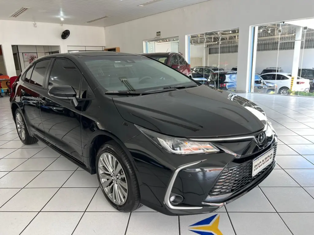 TOYOTA Corolla - Foto