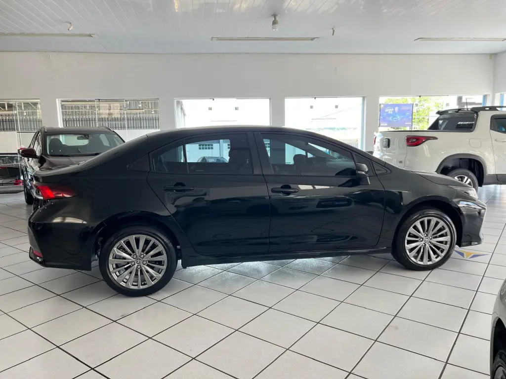 TOYOTA Corolla - Foto