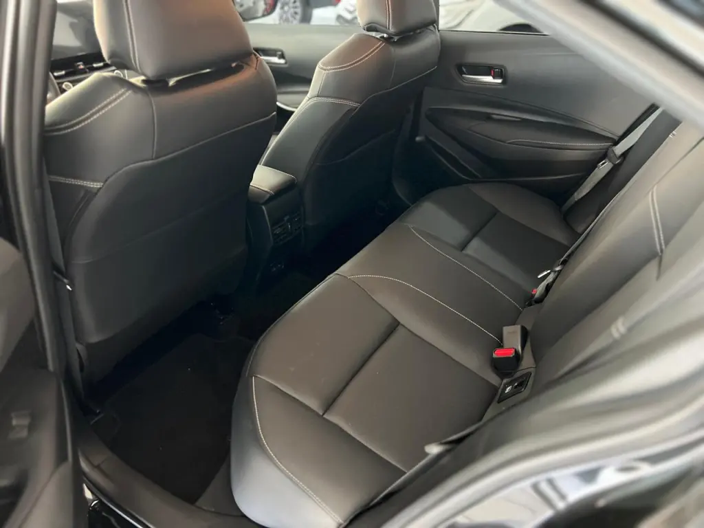 TOYOTA Corolla - Foto