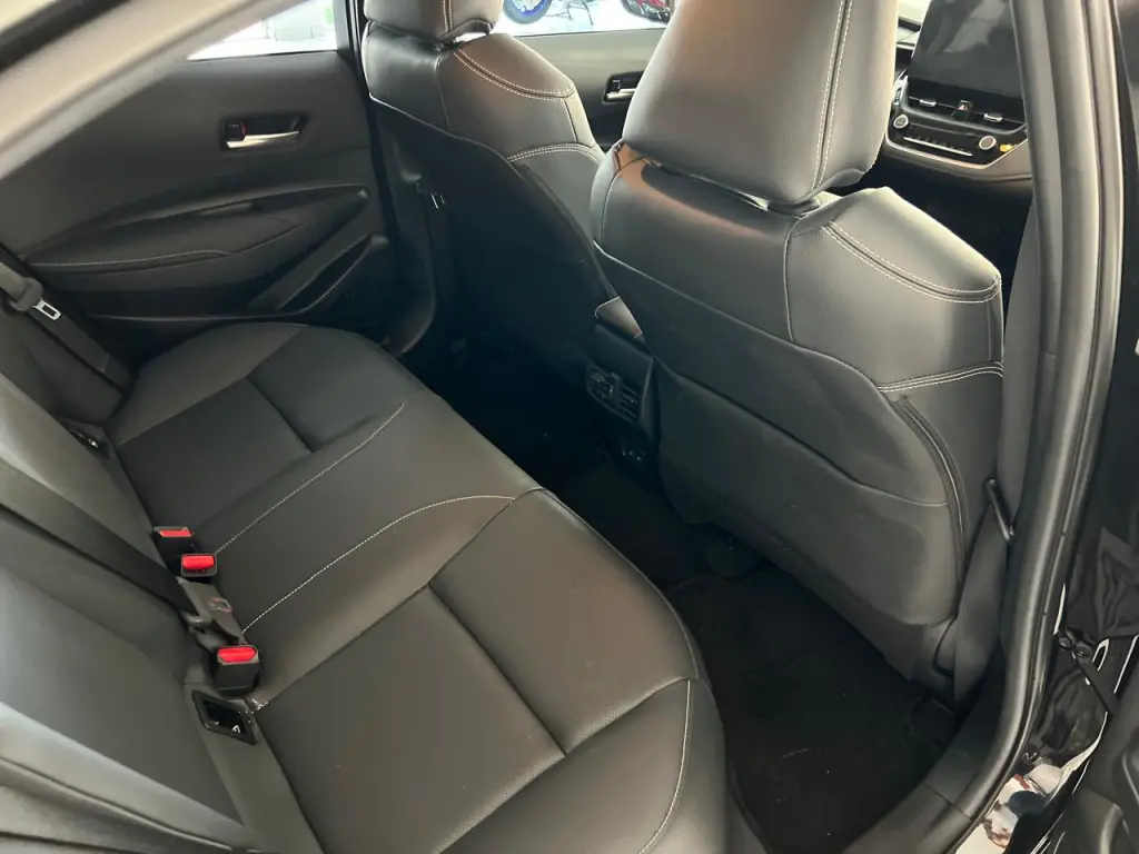 TOYOTA Corolla - Foto