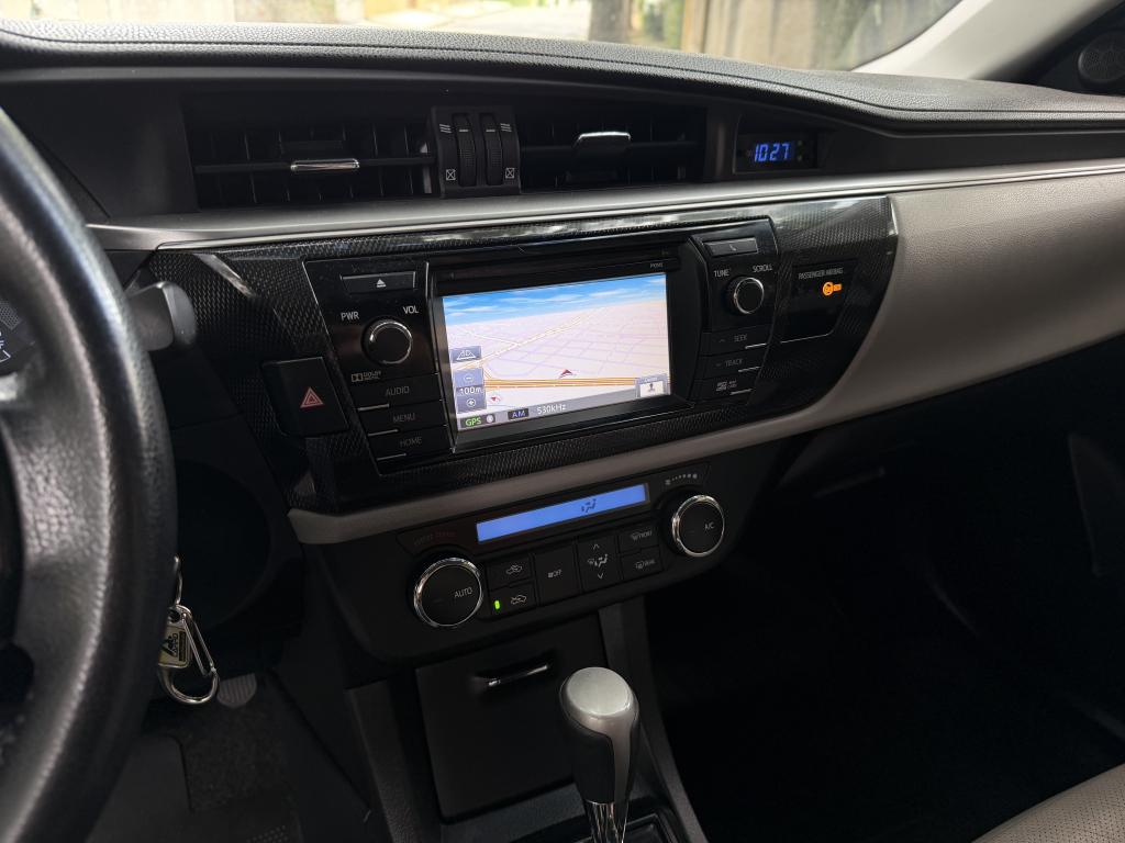 TOYOTA Corolla - Foto