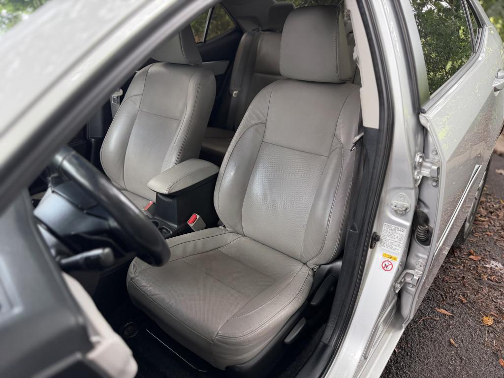 TOYOTA Corolla - Foto