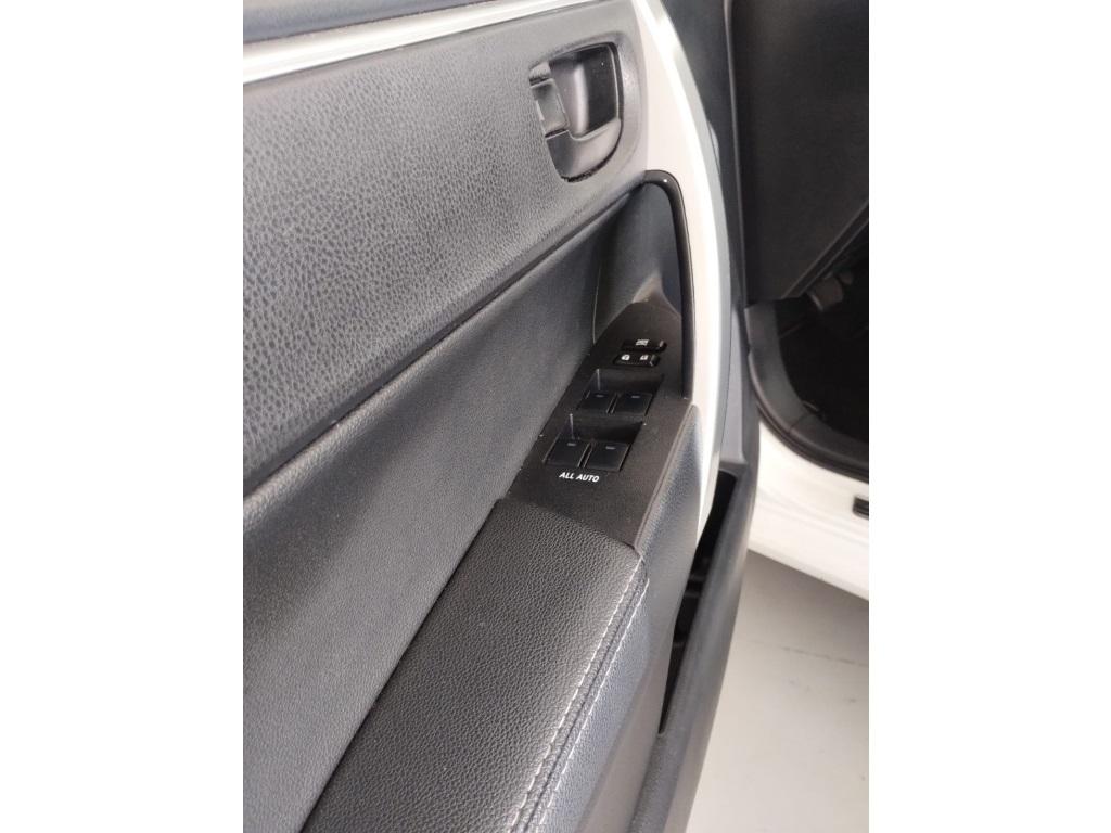 TOYOTA Corolla - Foto