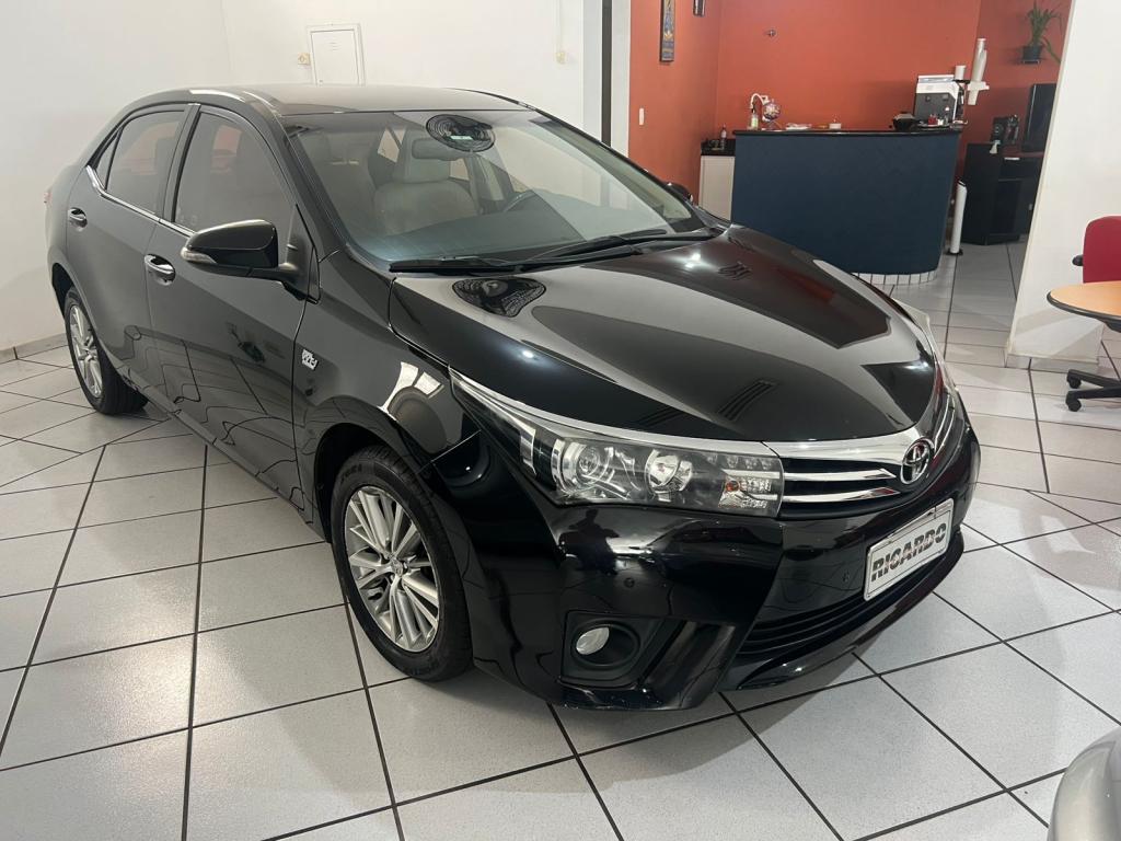 TOYOTA Corolla - Foto