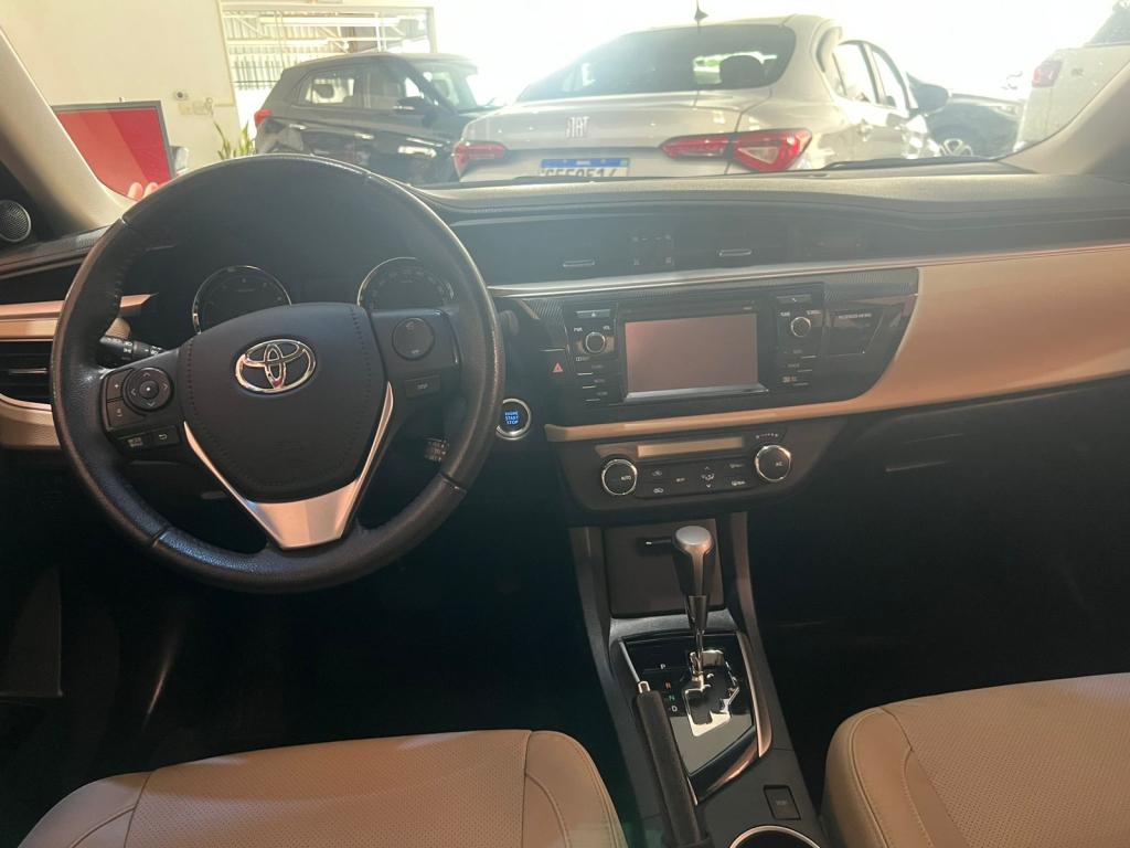 TOYOTA Corolla - Foto