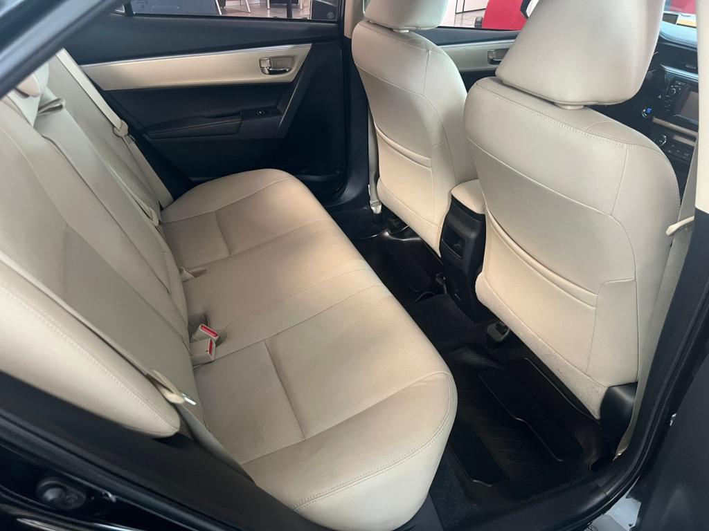 TOYOTA Corolla - Foto