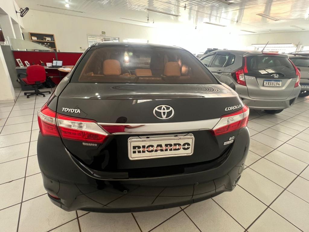 TOYOTA Corolla - Foto