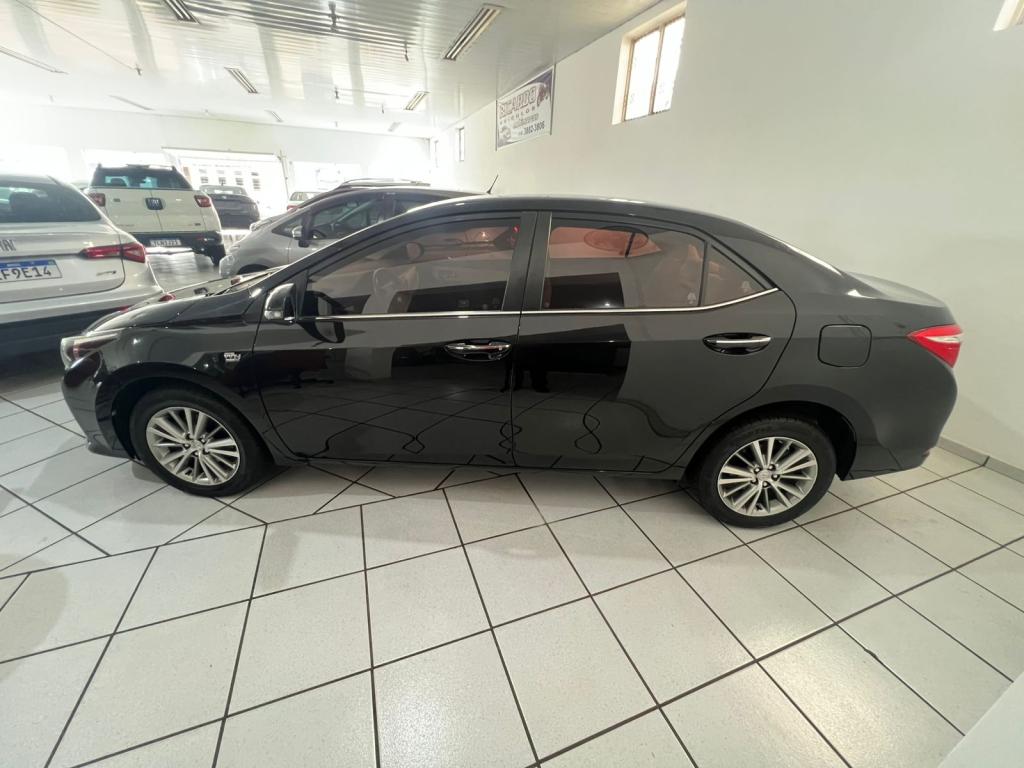 TOYOTA Corolla - Foto