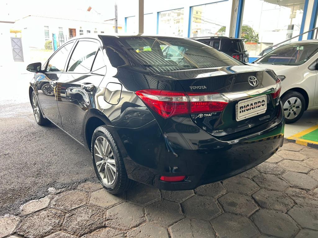 TOYOTA Corolla - Foto