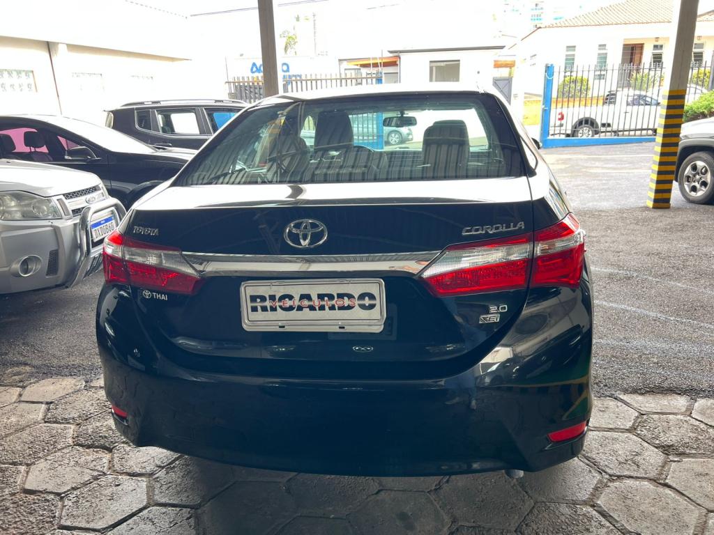 TOYOTA Corolla - Foto