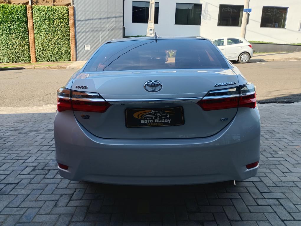 TOYOTA Corolla - Foto