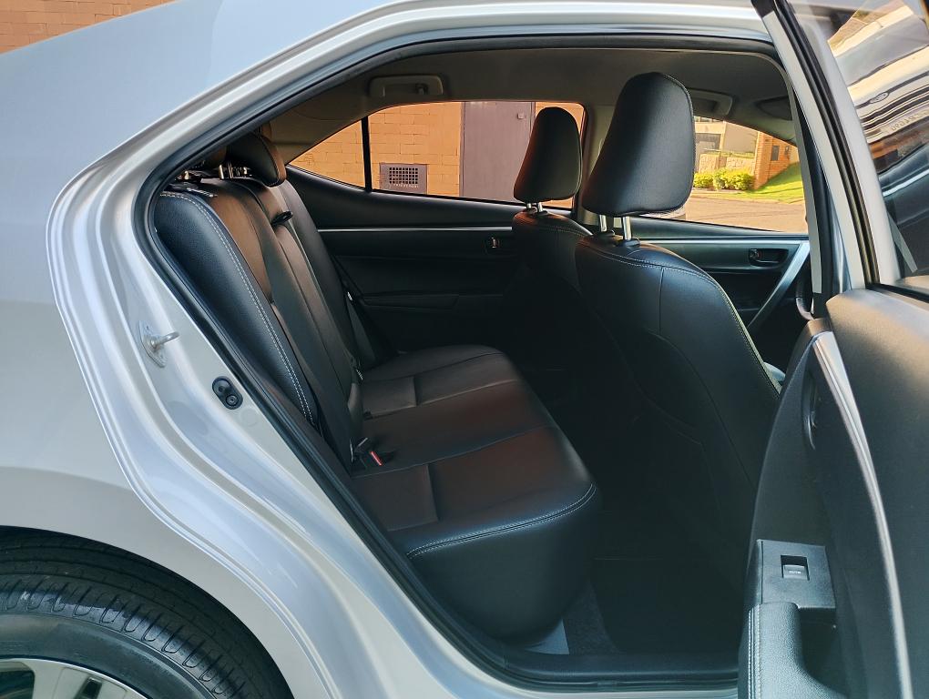 TOYOTA Corolla - Foto