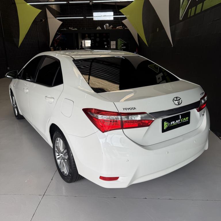 TOYOTA Corolla - Foto