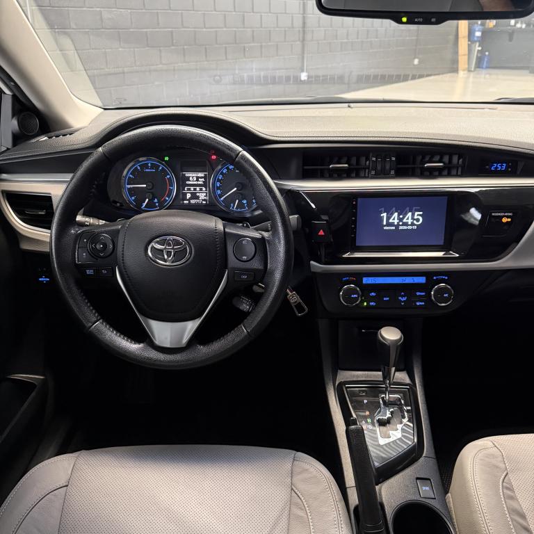 TOYOTA Corolla - Foto