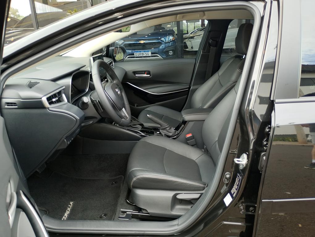 TOYOTA Corolla - Foto