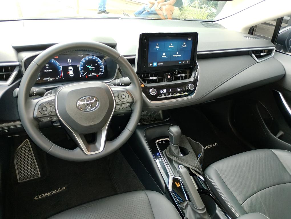 TOYOTA Corolla - Foto