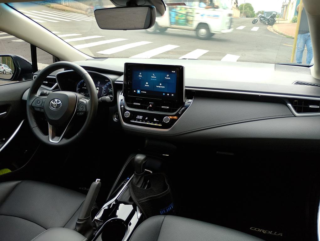 TOYOTA Corolla - Foto