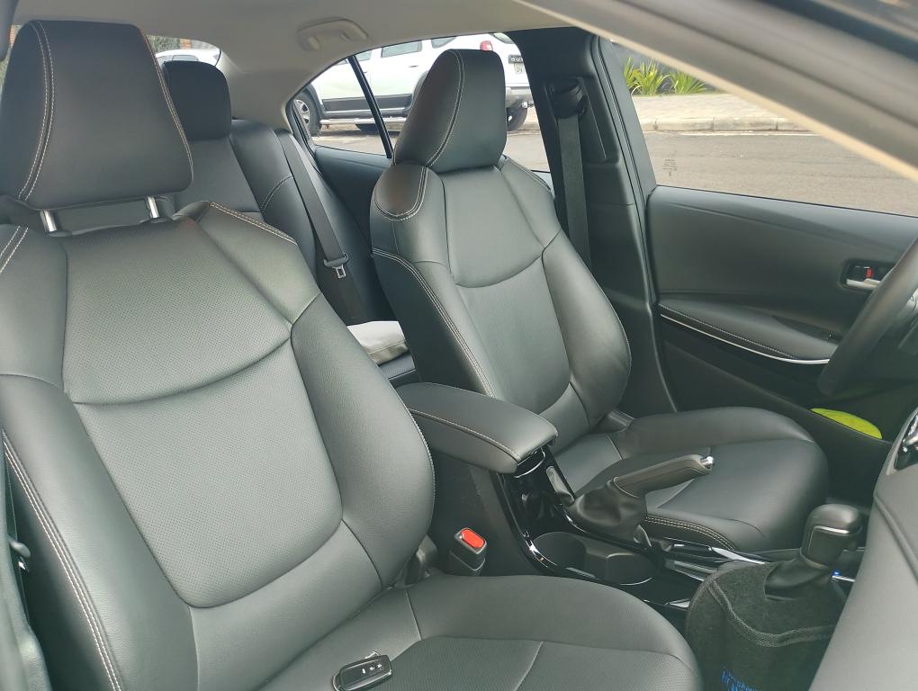 TOYOTA Corolla - Foto