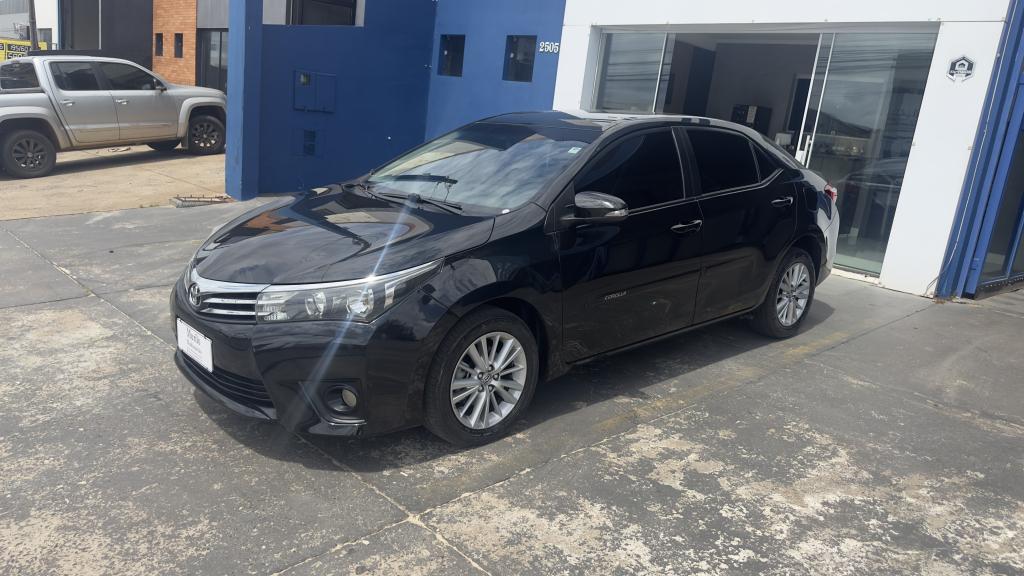 TOYOTA Corolla - Foto