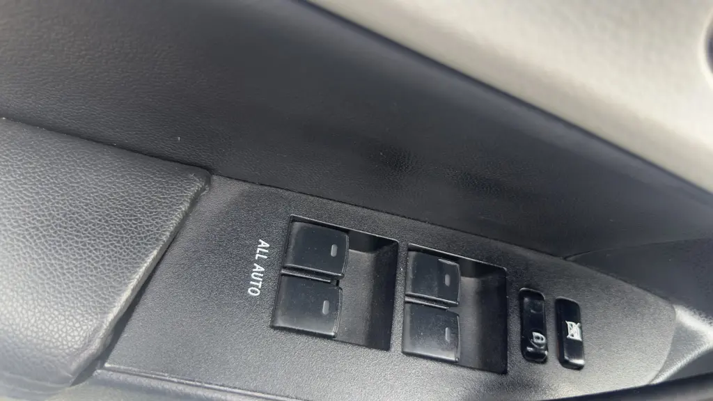 TOYOTA Corolla - Foto