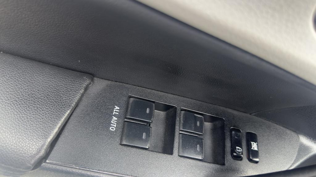 TOYOTA Corolla - Foto