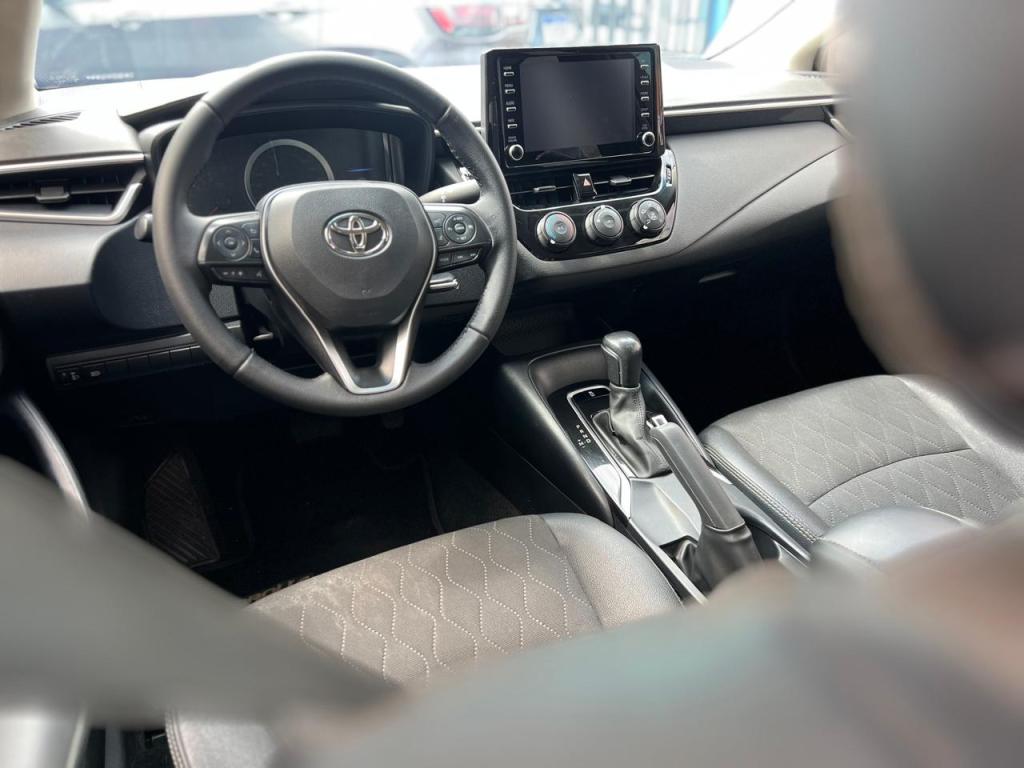 TOYOTA Corolla - Foto