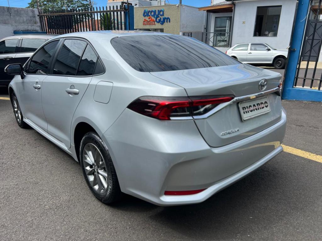 TOYOTA Corolla - Foto