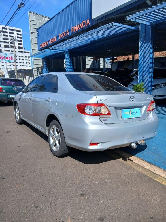 TOYOTA Corolla - Foto