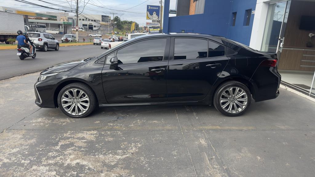 TOYOTA Corolla - Foto
