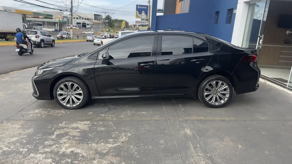TOYOTA Corolla - Foto