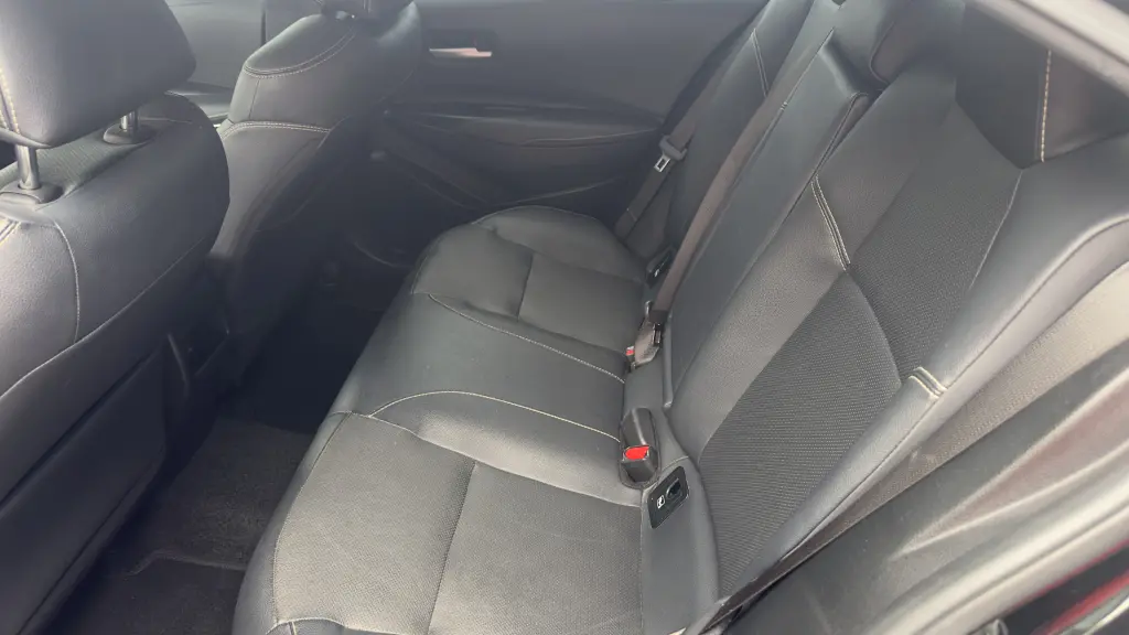 TOYOTA Corolla - Foto