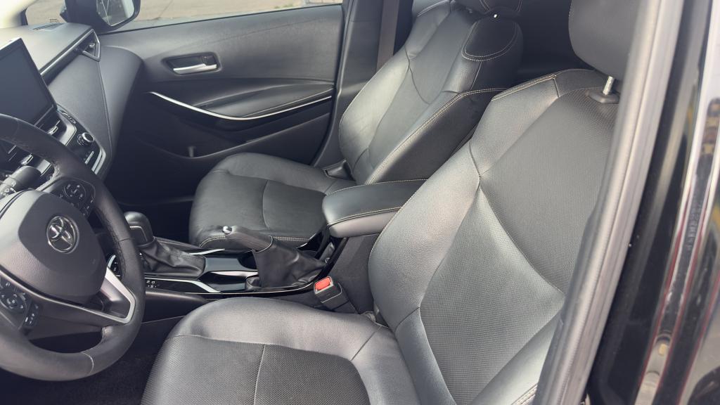 TOYOTA Corolla - Foto