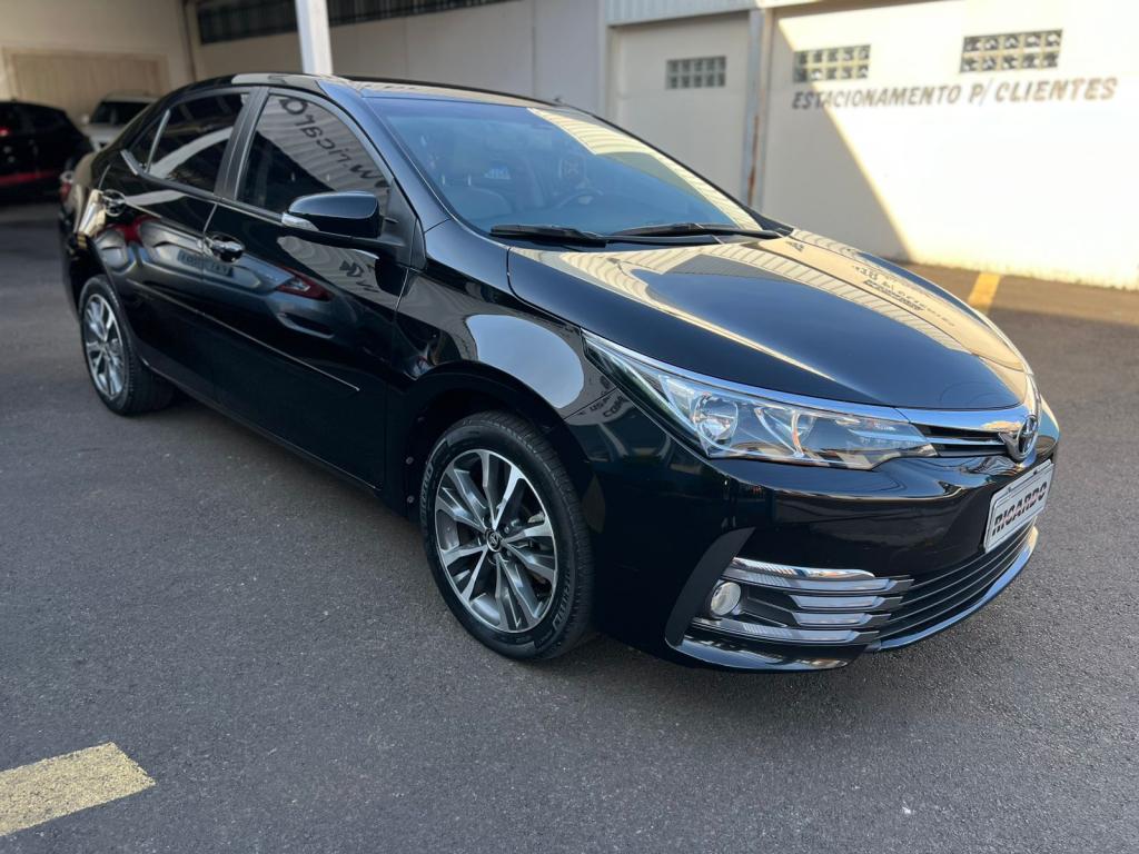 TOYOTA Corolla - Foto