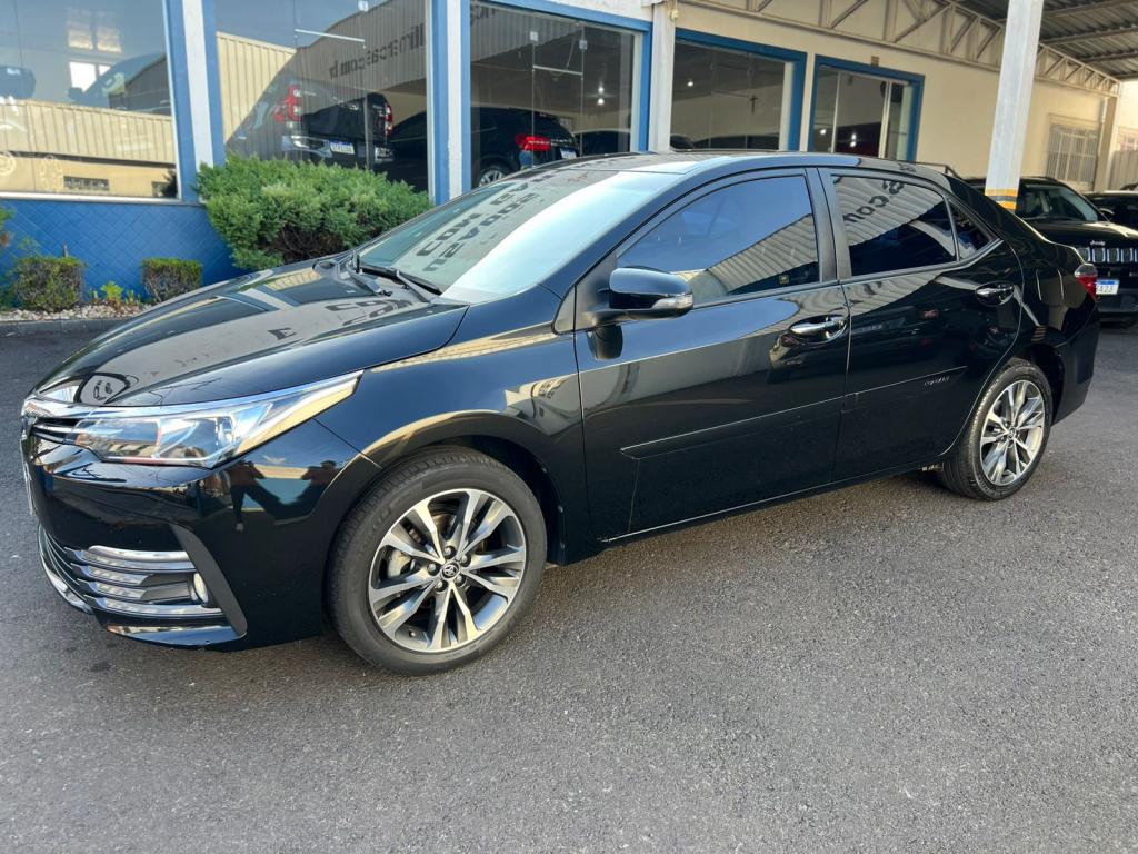 TOYOTA Corolla - Foto