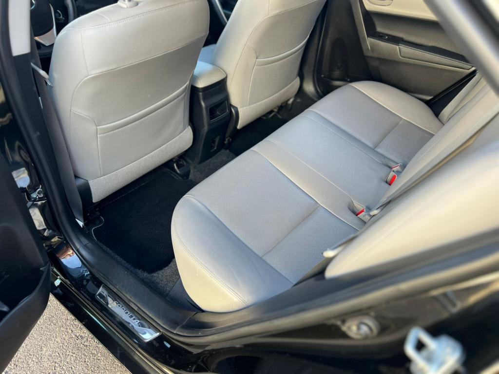 TOYOTA Corolla - Foto