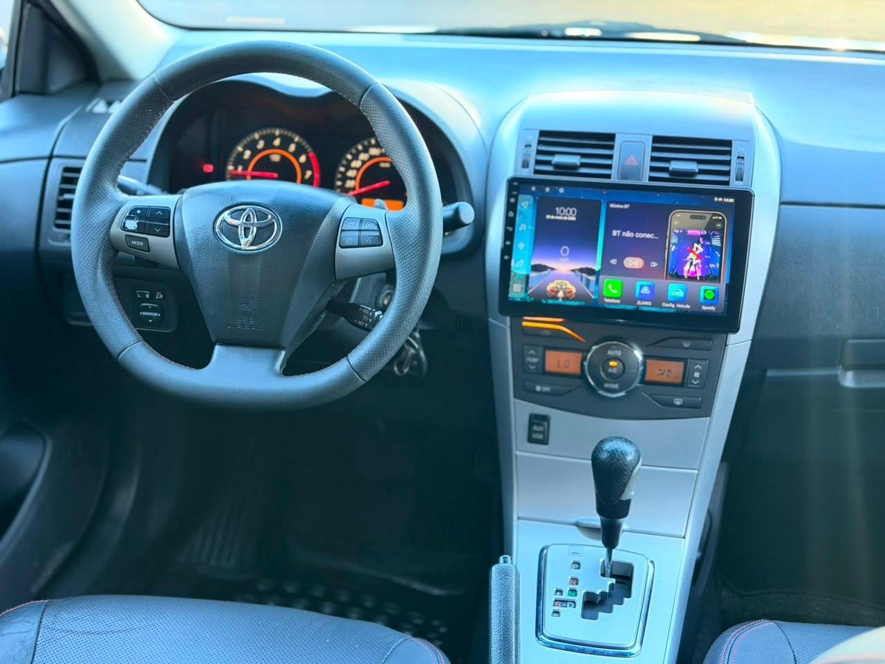 TOYOTA Corolla - Foto