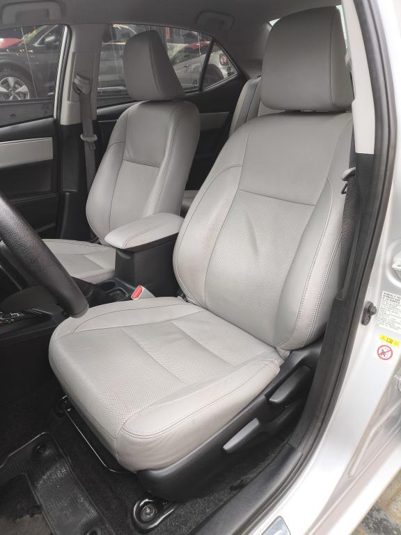 TOYOTA Corolla - Foto