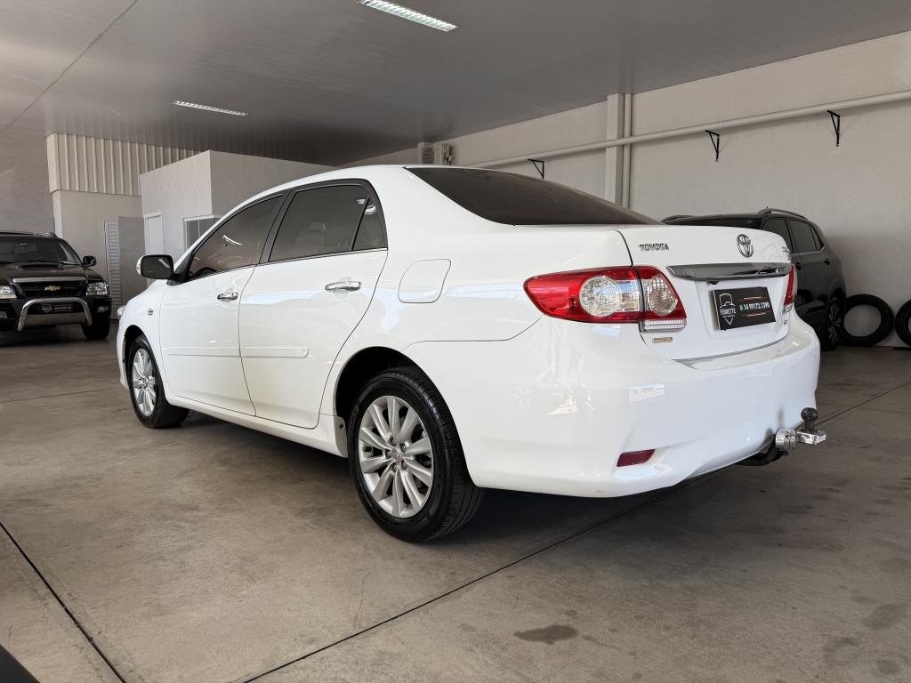 TOYOTA Corolla - Foto