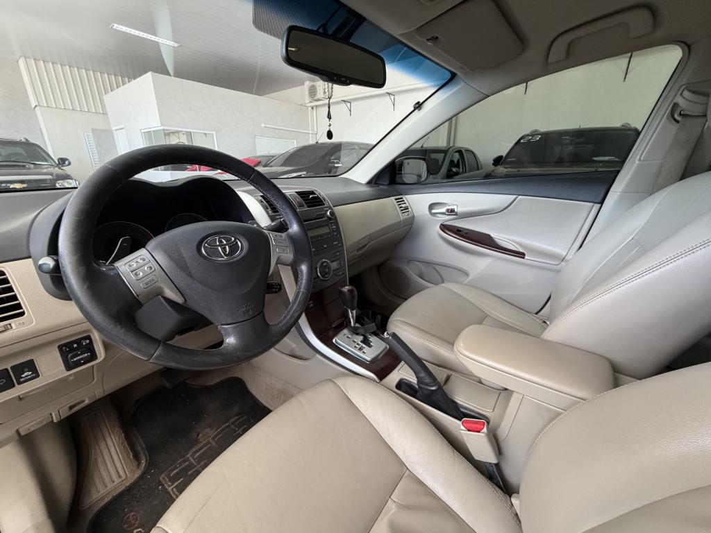 TOYOTA Corolla - Foto